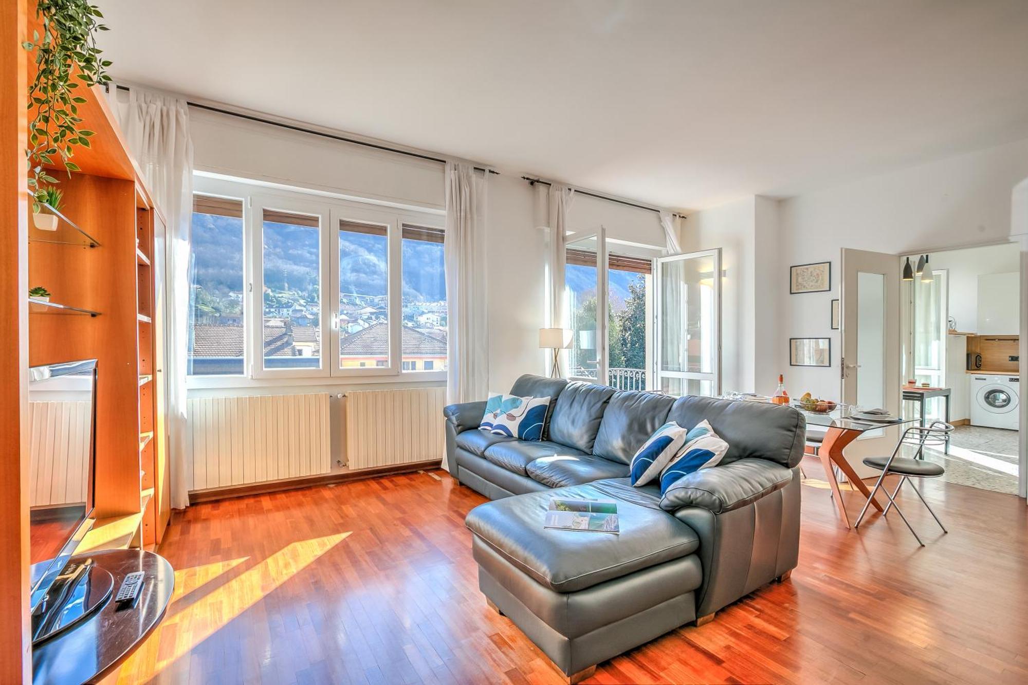 Omegna Lakeside - Happy Rentals Exterior photo