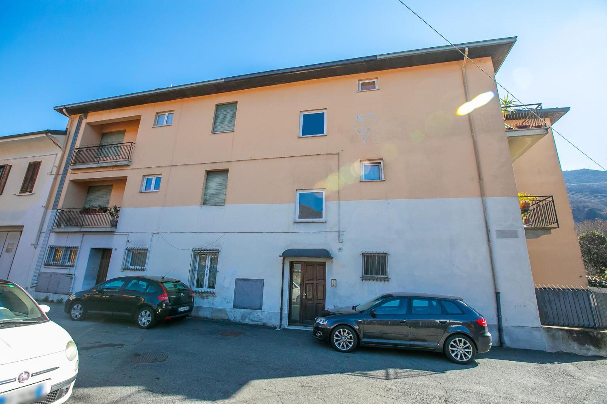 Omegna Lakeside - Happy Rentals Exterior photo